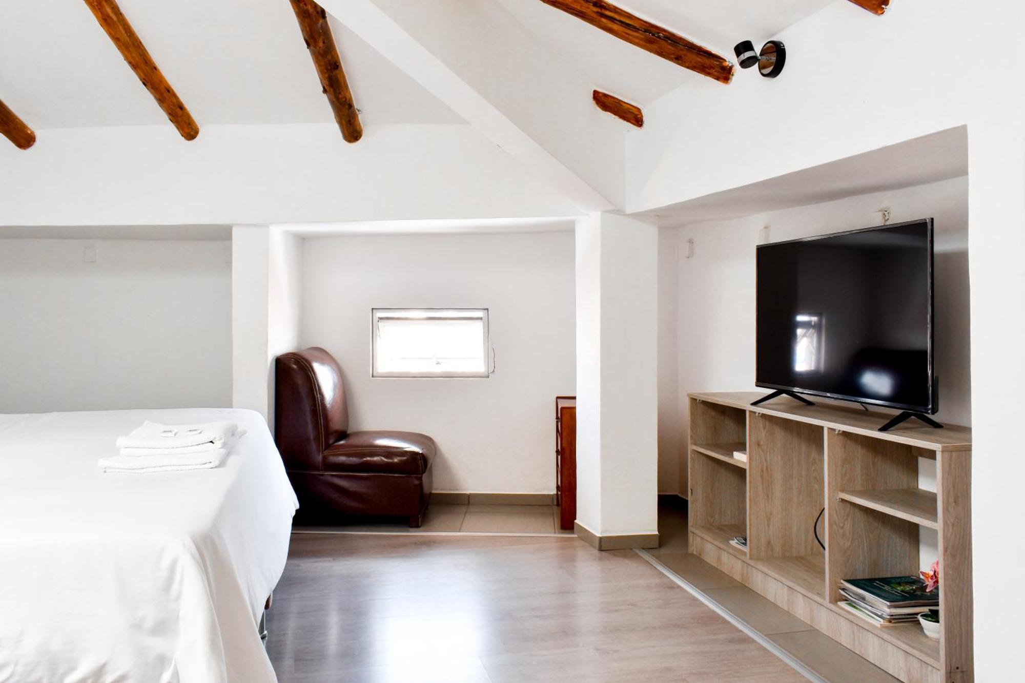 El Puma Hotel 2*